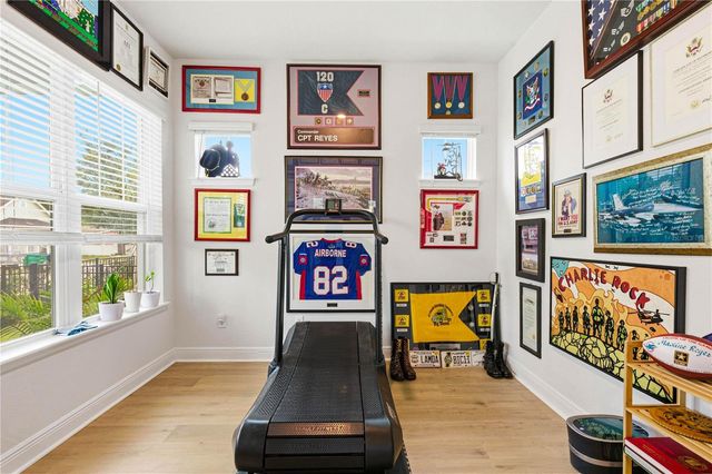 1936 W NASSAU STREET, Tampa, FL 33607