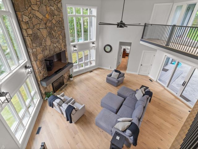 1108 W River Hills Drive, Chattanooga, TN 37415
