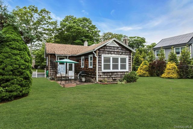 3 New Street, Great River, NY 11739