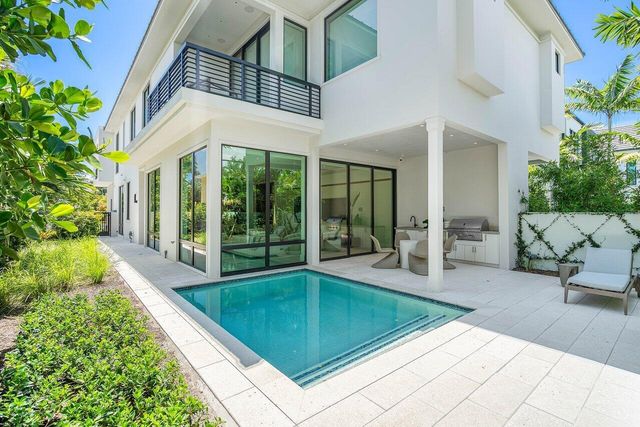 514 NE 7th Avenue, Delray Beach, FL 33483