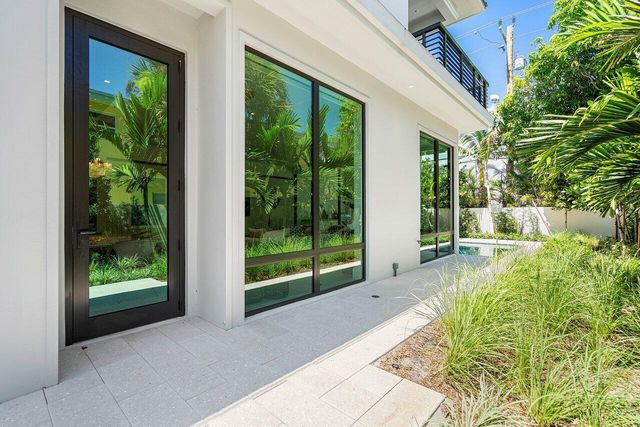 514 NE 7th Avenue, Delray Beach, FL 33483