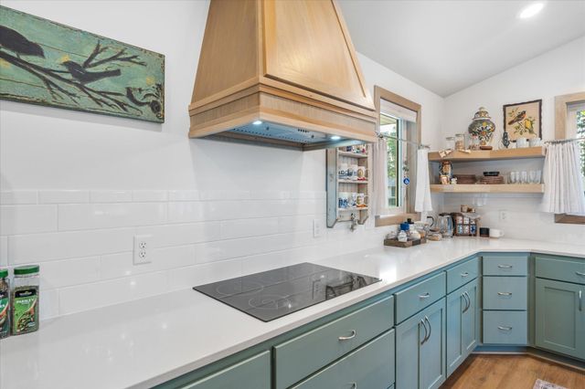 706 7th Avenue S, Princeton, MN 55371