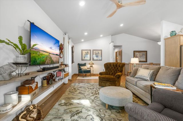 706 7th Avenue S, Princeton, MN 55371