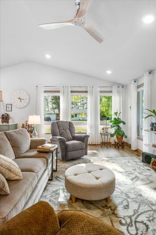 706 7th Avenue S, Princeton, MN 55371