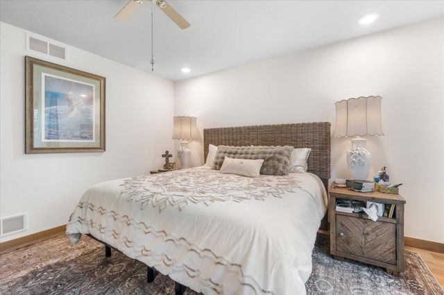 706 7th Avenue S, Princeton, MN 55371