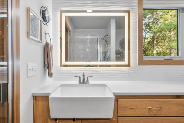 706 7th Avenue S, Princeton, MN 55371