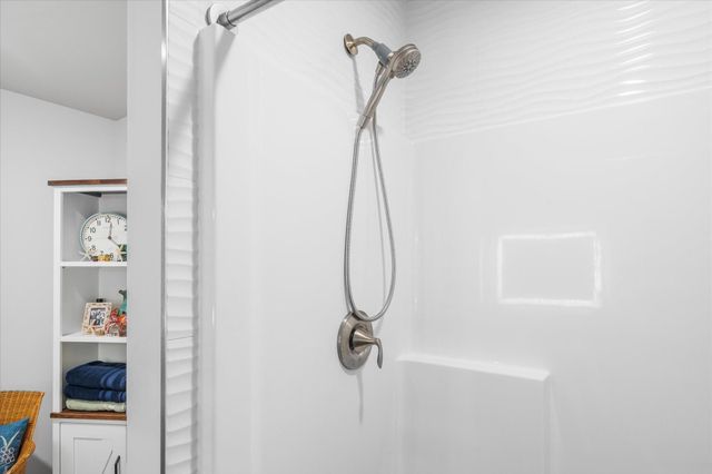 706 7th Avenue S, Princeton, MN 55371