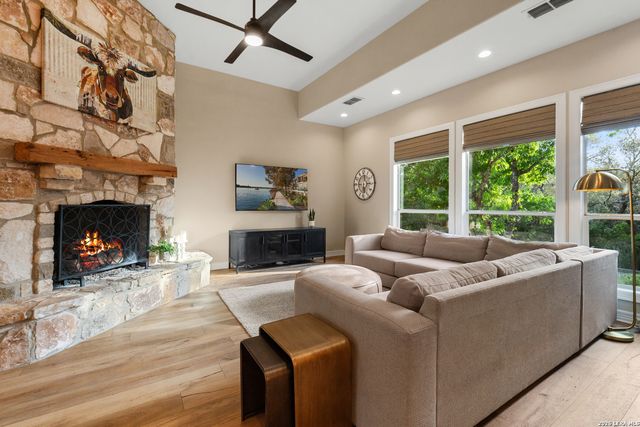 1938 Far Niente, San Antonio, TX 78258