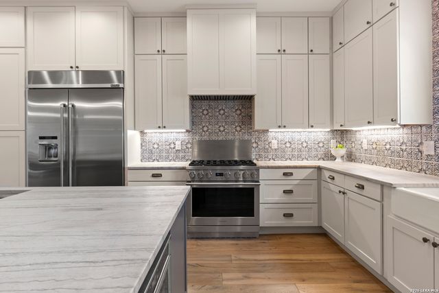 1938 Far Niente, San Antonio, TX 78258