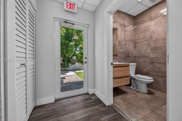 1327 SE 2nd Avenue, Fort Lauderdale, FL 33316