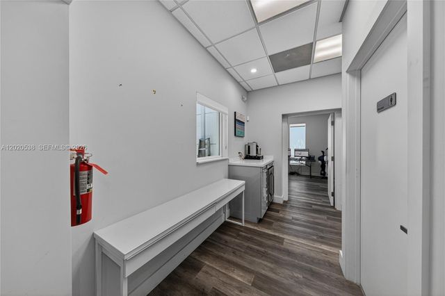 1327 SE 2nd Avenue, Fort Lauderdale, FL 33316