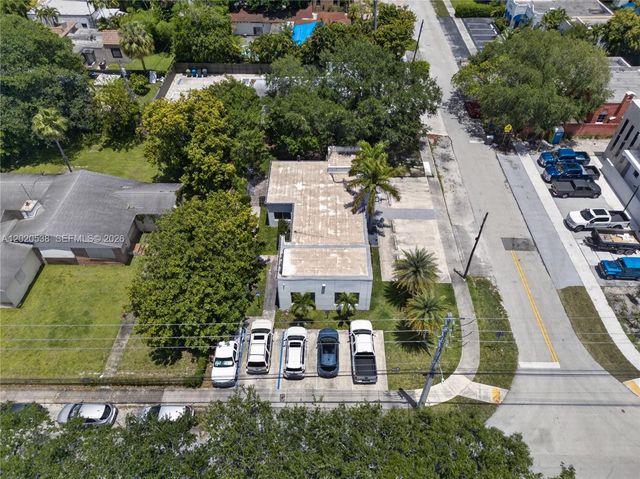 1327 SE 2nd Avenue, Fort Lauderdale, FL 33316
