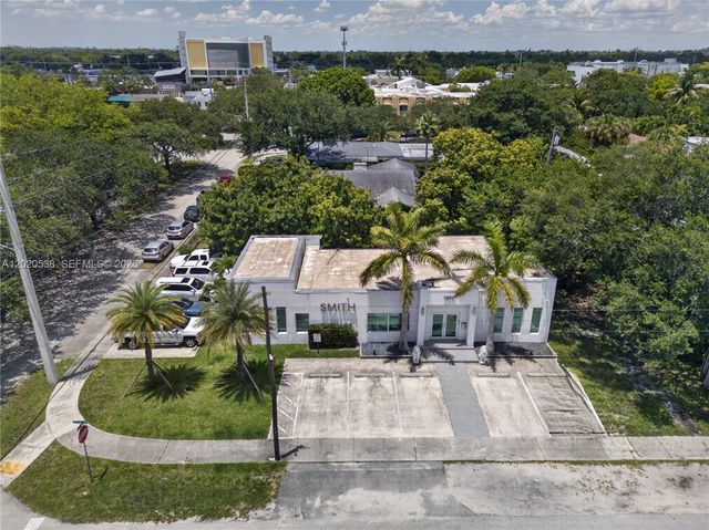 1327 SE 2nd Avenue, Fort Lauderdale, FL 33316