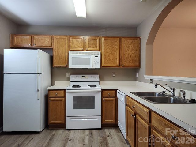 17664 Caldwell Track Drive, Cornelius, NC 28031