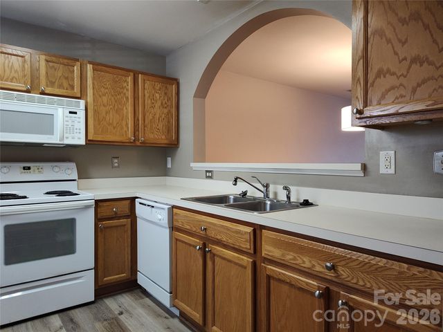 17664 Caldwell Track Drive, Cornelius, NC 28031