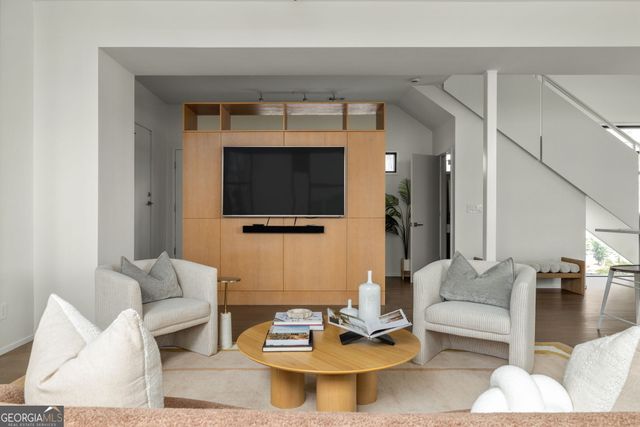 422 Glen Iris Drive NE, Atlanta, GA 30308