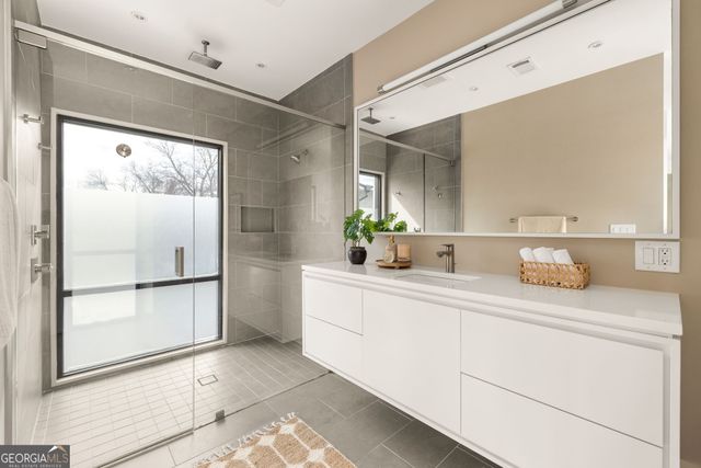 422 Glen Iris Drive NE, Atlanta, GA 30308