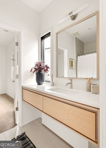 422 Glen Iris Drive NE, Atlanta, GA 30308