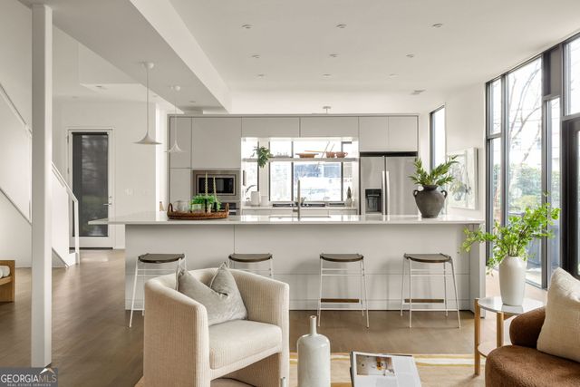 422 Glen Iris Drive NE, Atlanta, GA 30308