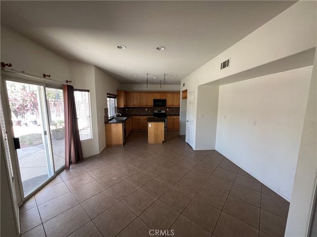 21 Villa Ravenna, Lake Elsinore, CA 92532