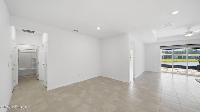 293 CONTINUUM Loop, Yulee, FL 32097