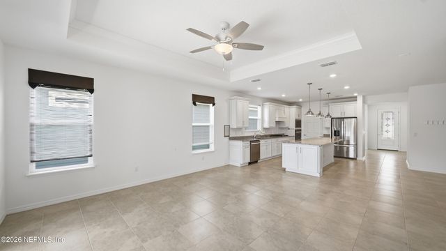 293 CONTINUUM Loop, Yulee, FL 32097