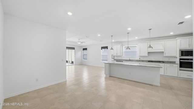 293 CONTINUUM Loop, Yulee, FL 32097