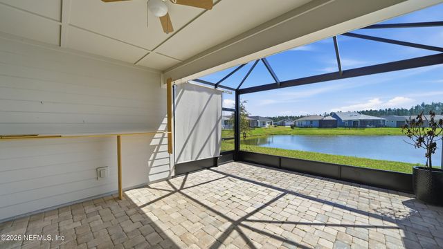 293 CONTINUUM Loop, Yulee, FL 32097