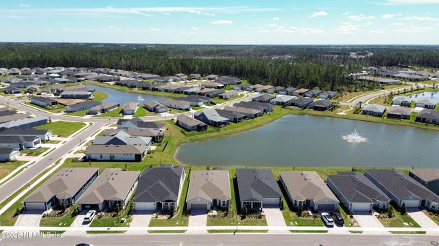 293 CONTINUUM Loop, Yulee, FL 32097