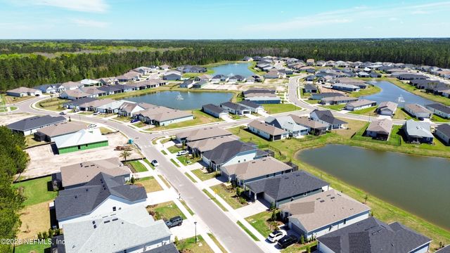 293 CONTINUUM Loop, Yulee, FL 32097