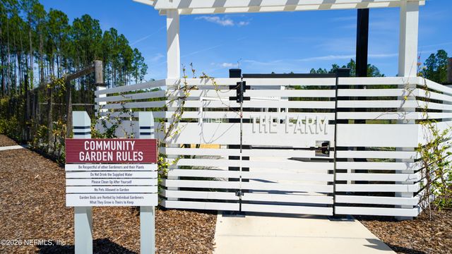 293 CONTINUUM Loop, Yulee, FL 32097