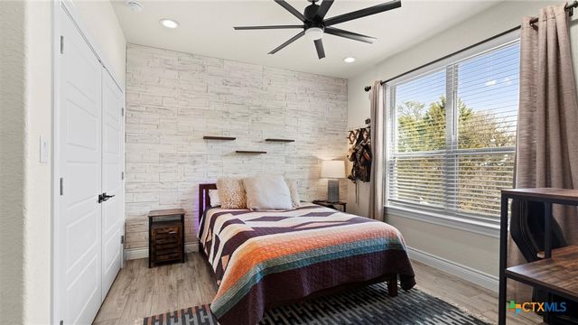 619 Cambridge Drive, New Braunfels, TX 78132