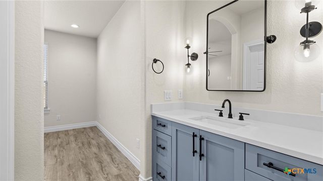 619 Cambridge Drive, New Braunfels, TX 78132