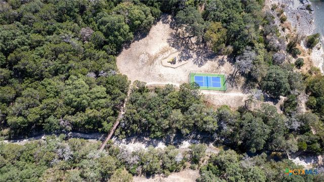 619 Cambridge Drive, New Braunfels, TX 78132