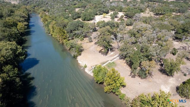 619 Cambridge Drive, New Braunfels, TX 78132