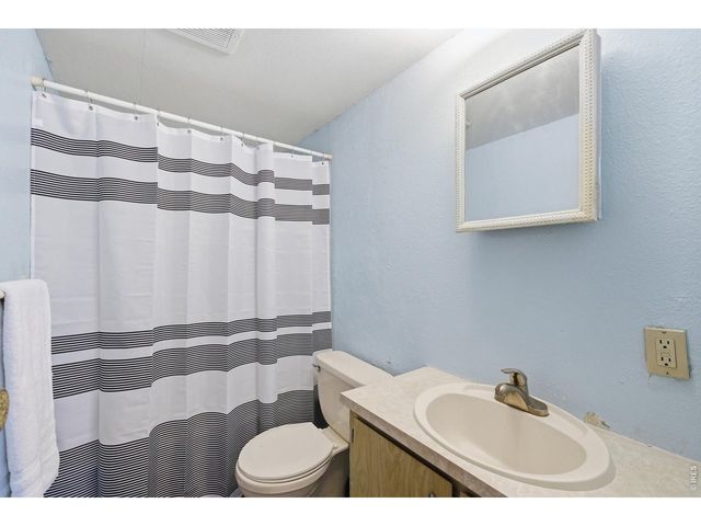 4603 Yellowstone Dr, Greeley, CO 80634