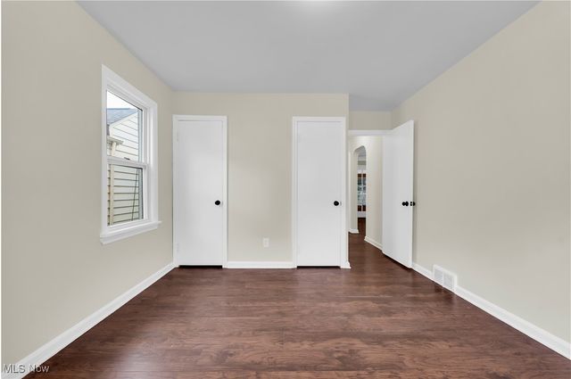 416 E 255th Street, Euclid, OH 44132