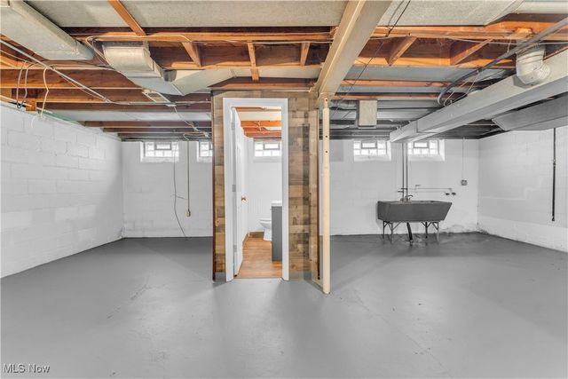 416 E 255th Street, Euclid, OH 44132