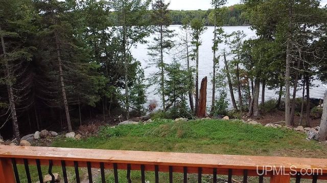 161 Porter Lake Road, Amasa, MI 49903