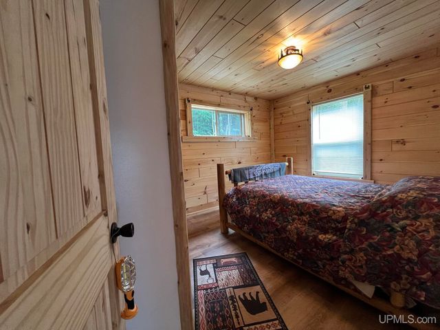 161 Porter Lake Road, Amasa, MI 49903