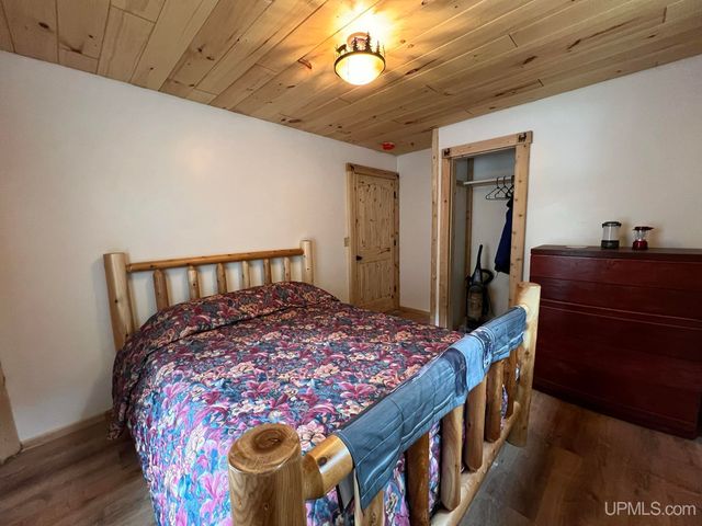 161 Porter Lake Road, Amasa, MI 49903