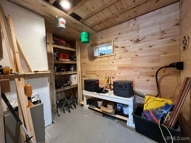 161 Porter Lake Road, Amasa, MI 49903