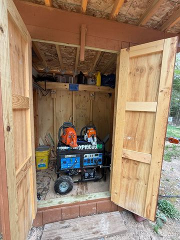 161 Porter Lake Road, Amasa, MI 49903