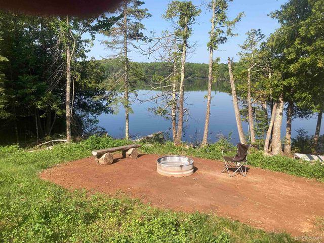 161 Porter Lake Road, Amasa, MI 49903