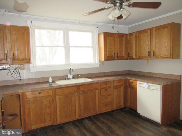 1821 W MAIN ST W, Millville, NJ 08332