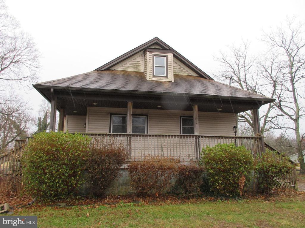 1821 W MAIN ST W, Millville, NJ 08332