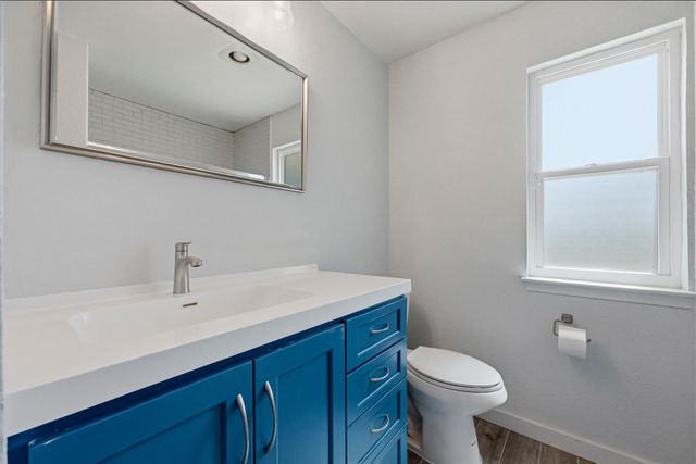 313 Blackberry DR, Austin, TX 78745