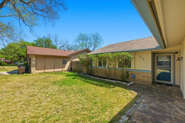 313 Blackberry DR, Austin, TX 78745