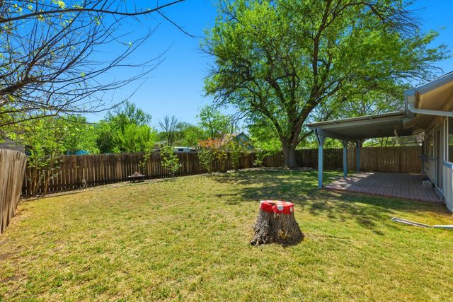 313 Blackberry DR, Austin, TX 78745