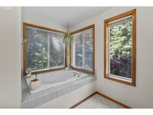 4816 Ne 324TH Ave, Camas, WA 98607
